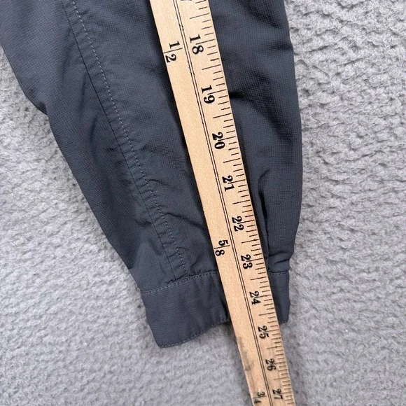 Kuhl Shirt Mens M Gray Invoke Performance Button Up Roll Tab Hike Camp Outdoor - Picture 14 of 15